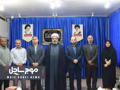 مدیرکل کتابخانه های عمومی استان هرمزگان در سفردو روزه خود به شهرستان پارسیان با ائمه جمعه تشیع و تسنن دیدار کرد