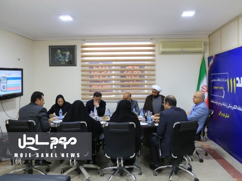 مبنای گفتگو با مردم کوتاه کردن فرایند شناخت مشکلات، حل مسئله و پاسخگویی منطقی است