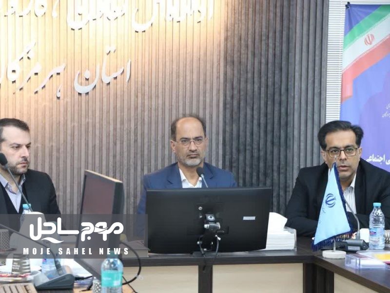 افزایش فاصله طبقاتی، شکاف اجتماعی و تخریب محیط زیست آثار توسعه صنعتی بدون برنامه است