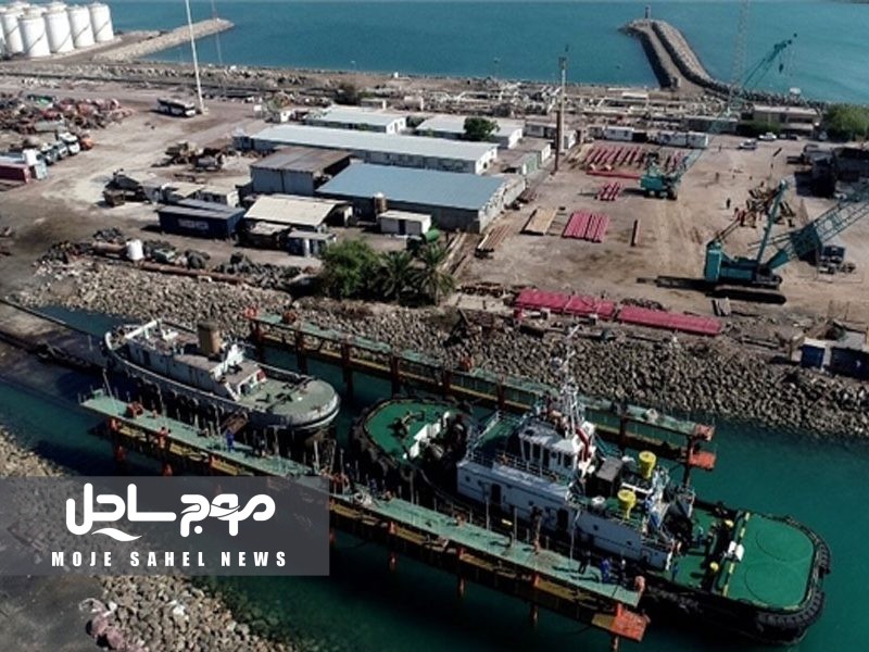 پنج فروند اسکله آلومینیومی شناور در مبادی گردشگری دریایی قشم نصب شد