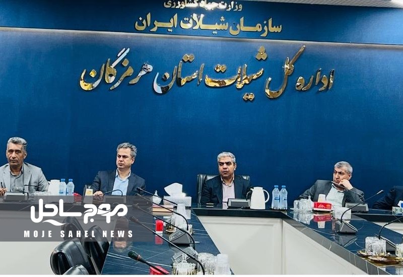 تاکید برلزوم رعایت دستورالعمل های بهداشتی و فنی در مزارع و مراکز تکثیرو پرورش میگوی استان