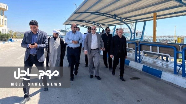 بازدید مدیر کل بازرسی هرمزگان از بزرگترین بندر مسافری ایران