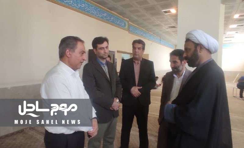بازدید سرزده مدیرکل بازرسی استانداری هرمزگان از دستگاه‌های خدمات‌رسان نوروزی
