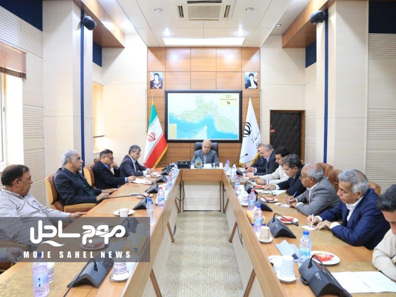 تأکید استاندار هرمزگان بر توسعه کشت گلخانهای و حمایت از صادرات محصولات کشاورزی