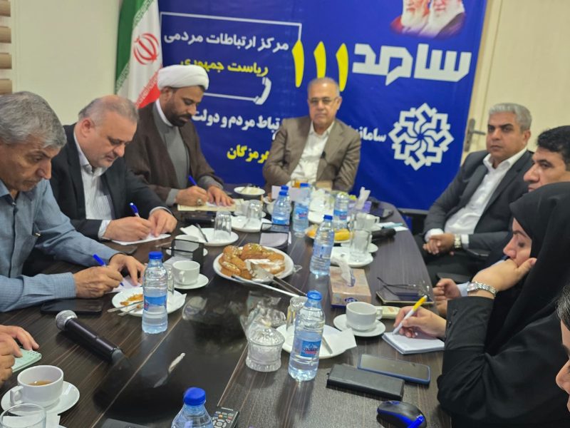 گفت‌وگوی بی‌واسطه استاندار هرمزگان با کشاورزان و صیادان