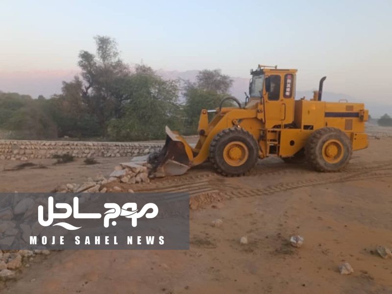 توقف تغییر کاربری غیرمجاز اراضی کشاورزی در روستای پاتل ایسین شهرستان بندرعباس  