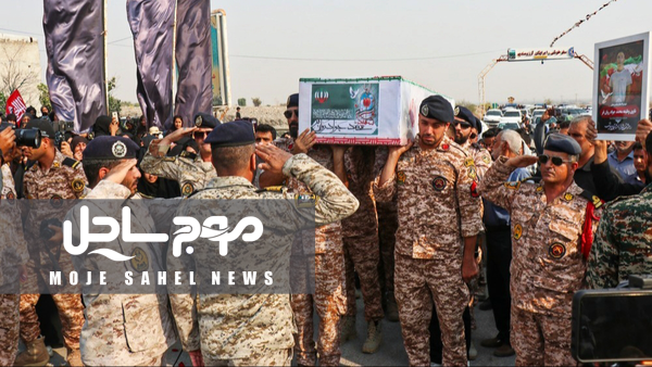 تشییع پیکر مطهر یک تن از دلاور مردان ارتش در بندرعباس