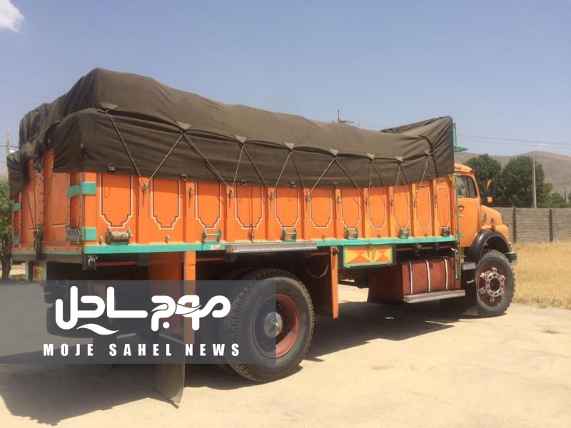 توقیف خودرو حامل فرآورده های شیلاتی قاچاق در سیریک